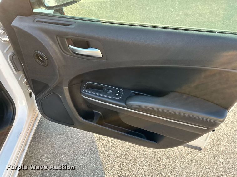 image for item NF9032 2019 Dodge  Charger Police