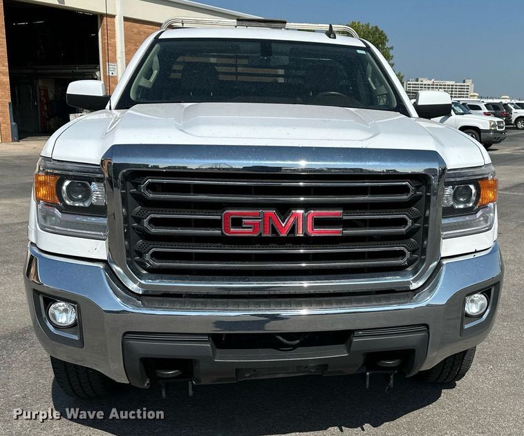 image for item NF9034 2016 GMC Sierra 2500HD  pickup truck