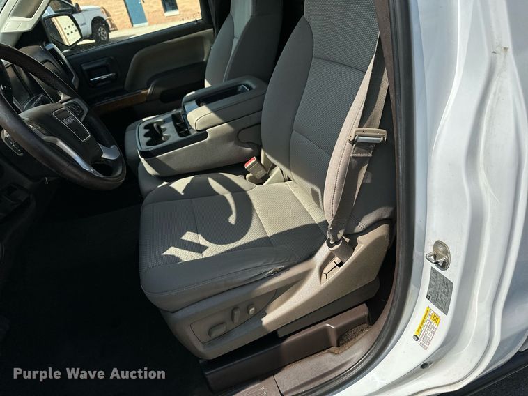 image for item NF9034 2016 GMC Sierra 2500HD  pickup truck