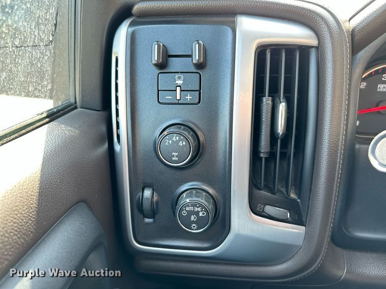 image for item NF9034 2016 GMC Sierra 2500HD  pickup truck