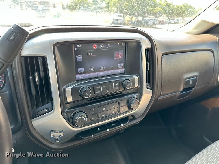 image for item NF9034 2016 GMC Sierra 2500HD  pickup truck