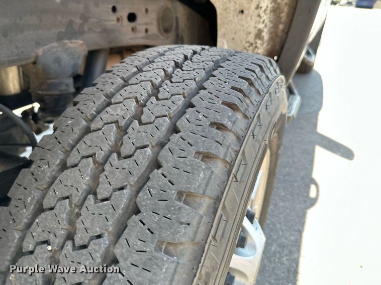 image for item NF9034 2016 GMC Sierra 2500HD  pickup truck