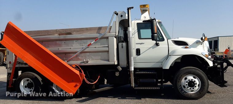 image for item NF9035 2014 International WorkStar 7500  dump truck