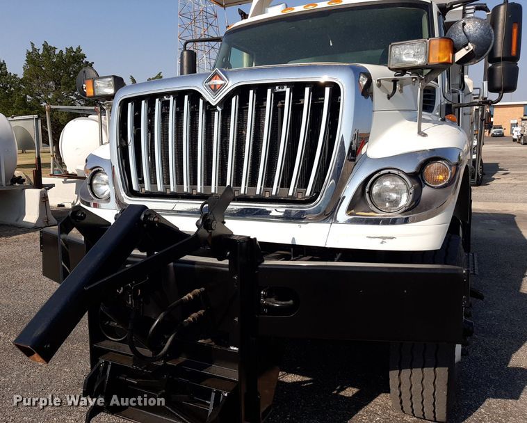 image for item NF9035 2014 International WorkStar 7500  dump truck