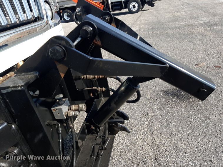 image for item NF9035 2014 International WorkStar 7500  dump truck