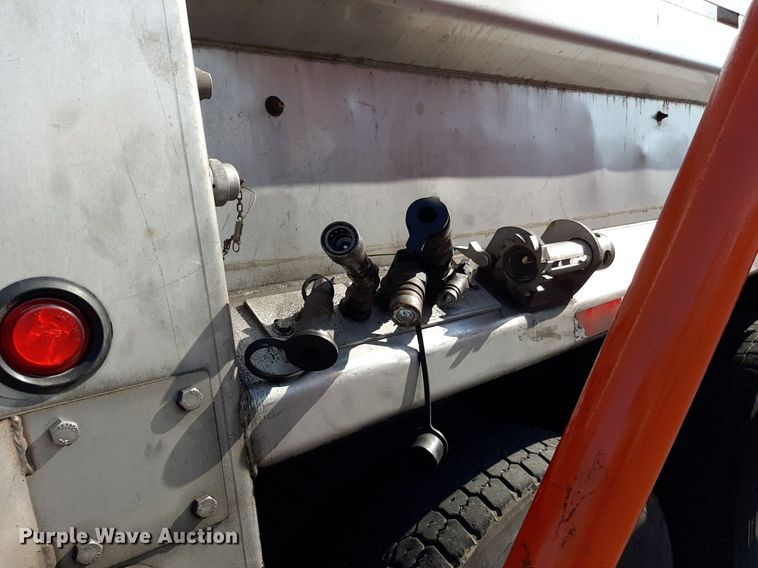 image for item NF9035 2014 International WorkStar 7500  dump truck