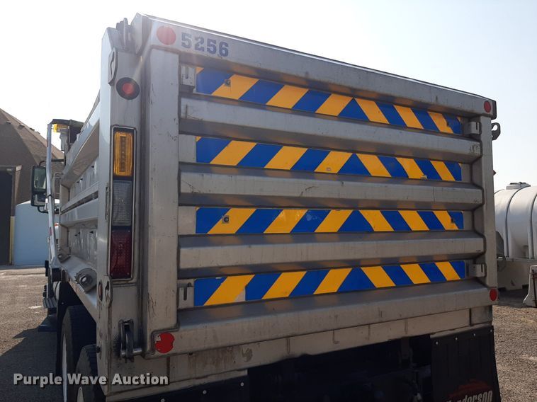 image for item NF9035 2014 International WorkStar 7500  dump truck