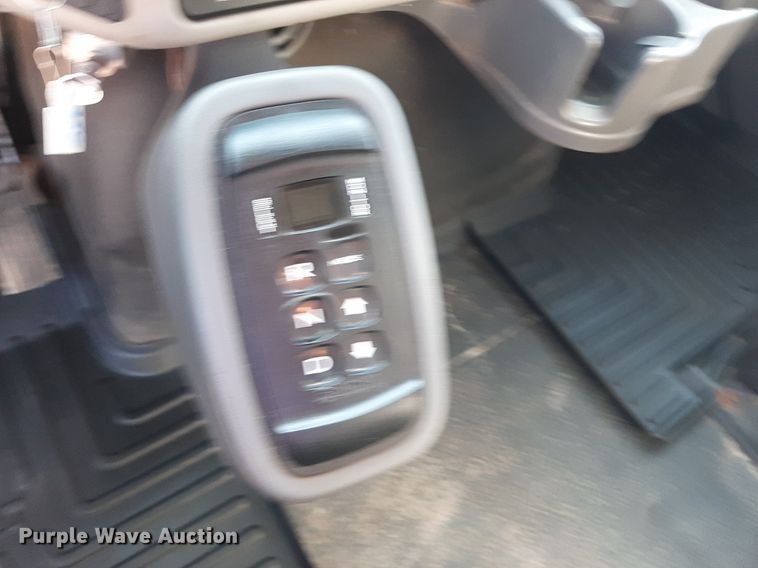 image for item NF9035 2014 International WorkStar 7500  dump truck