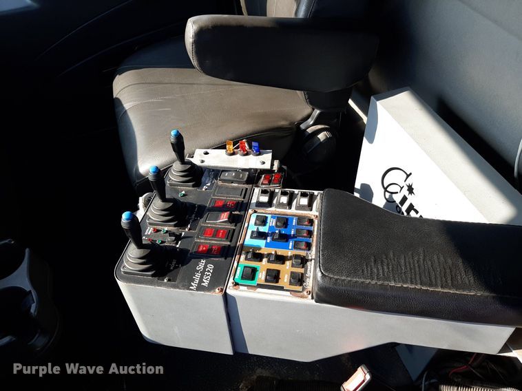 image for item NF9035 2014 International WorkStar 7500  dump truck