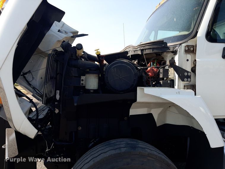 image for item NF9035 2014 International WorkStar 7500  dump truck