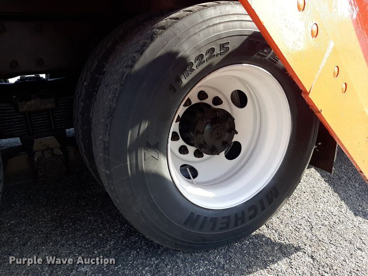 image for item NF9035 2014 International WorkStar 7500  dump truck