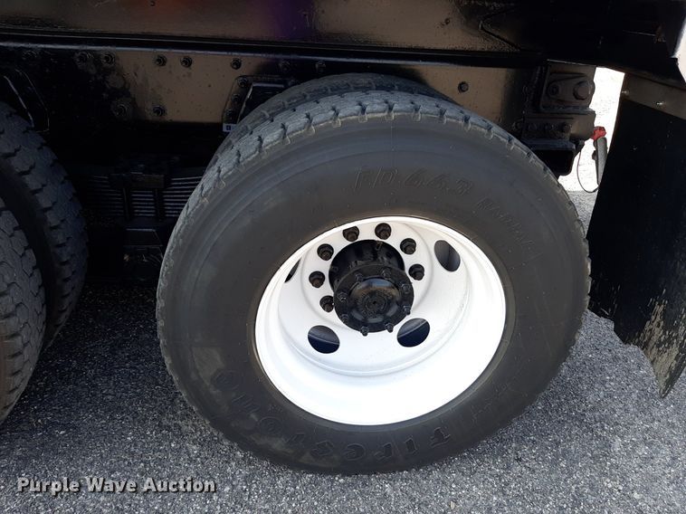 image for item NF9035 2014 International WorkStar 7500  dump truck