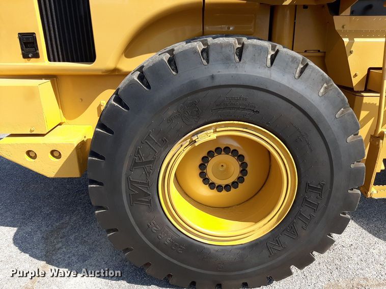 image for item NF9036 2007 Caterpillar 930G  wheel loader