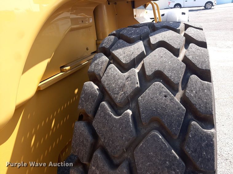 image for item NF9036 2007 Caterpillar 930G  wheel loader