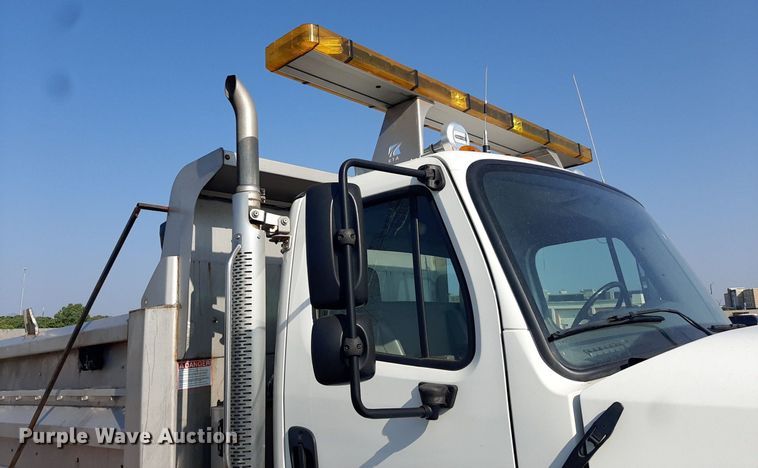 image for item NF9038 2012 Freightliner Business Classic M2  dump truck