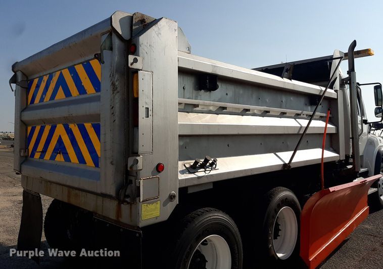 image for item NF9038 2012 Freightliner Business Classic M2  dump truck