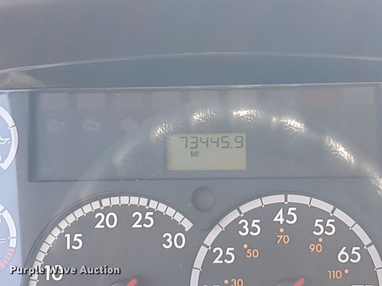 image for item NF9038 2012 Freightliner Business Classic M2  dump truck