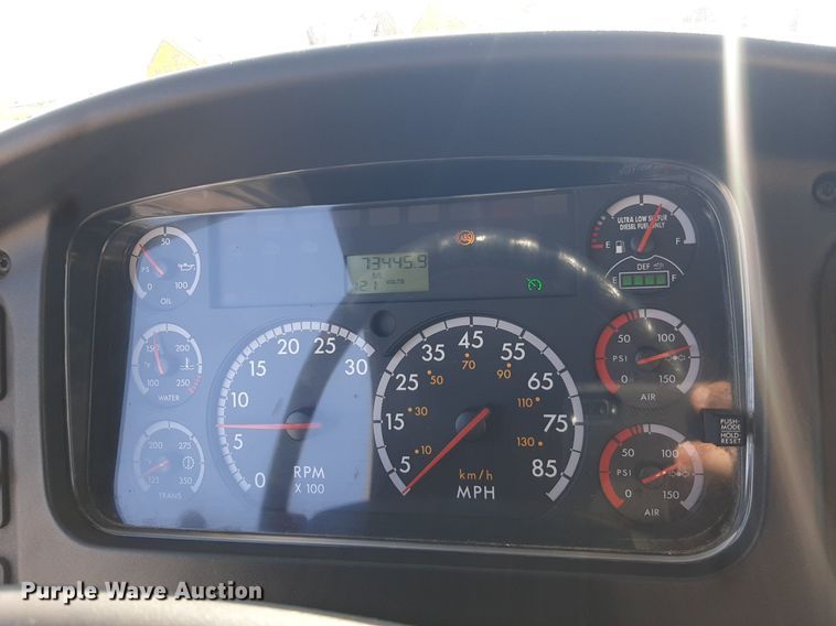 image for item NF9038 2012 Freightliner Business Classic M2  dump truck