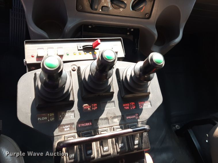 image for item NF9038 2012 Freightliner Business Classic M2  dump truck