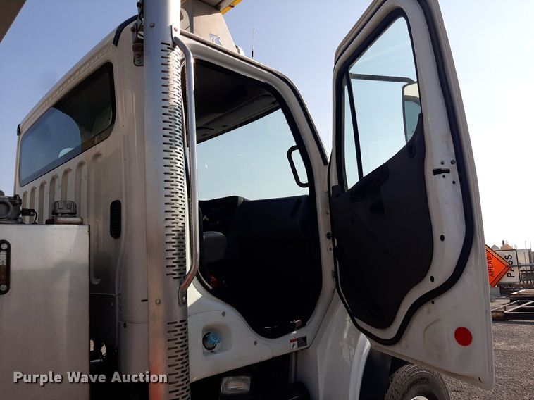 image for item NF9038 2012 Freightliner Business Classic M2  dump truck