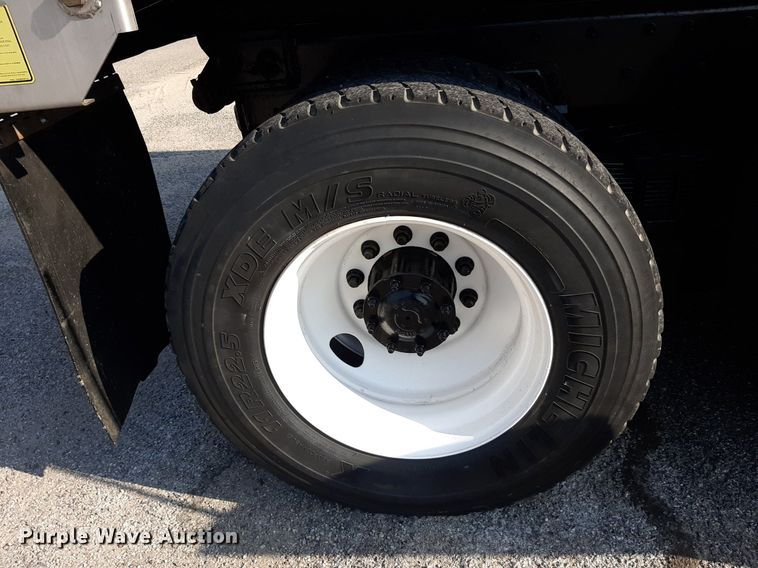 image for item NF9038 2012 Freightliner Business Classic M2  dump truck