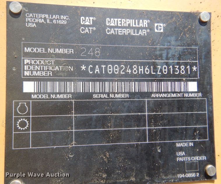 image for item NF9041 2002 Caterpillar 248  skid steer loader