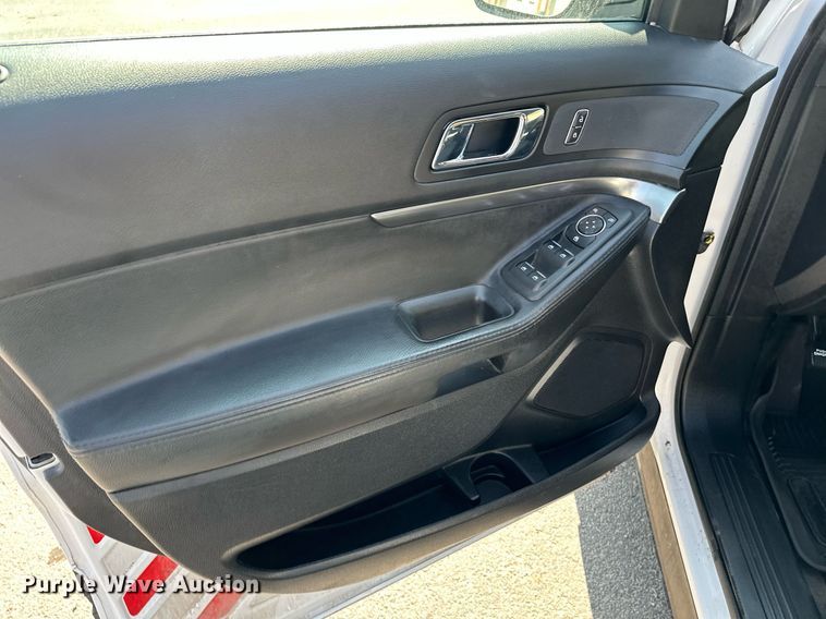 image for item NF9042 2018 Ford Explorer Police Interceptor  SUV