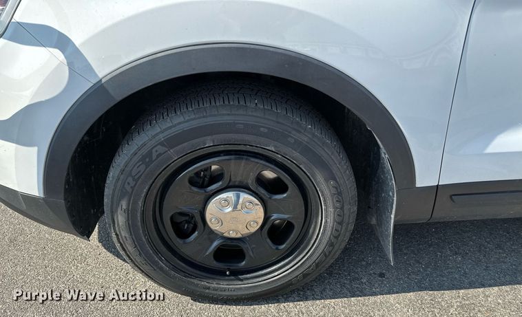 image for item NF9042 2018 Ford Explorer Police Interceptor  SUV