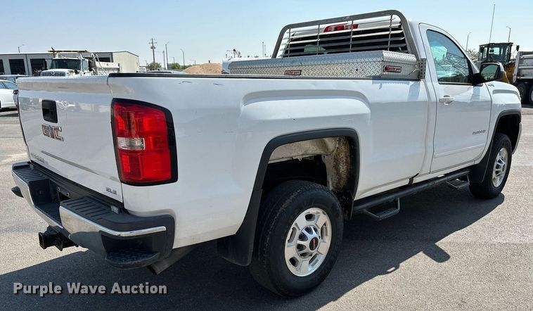 image for item NF9044 2016 GMC Sierra 2500HD  pickup truck