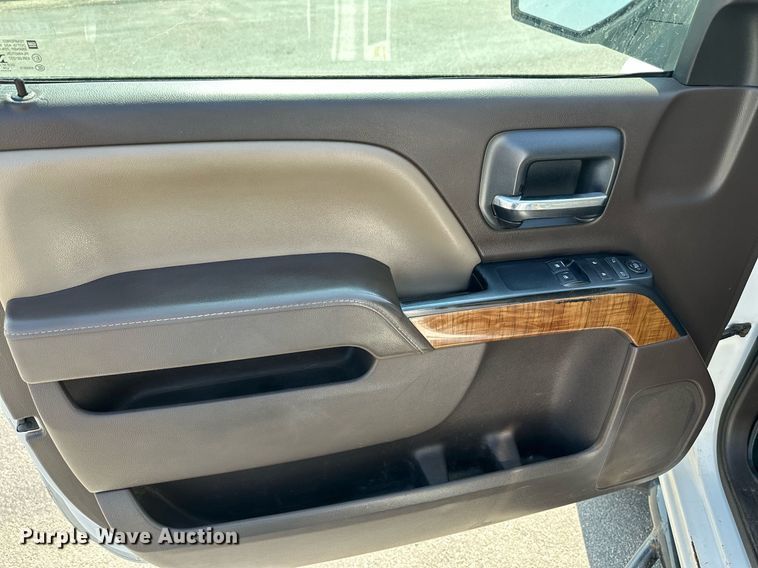 image for item NF9044 2016 GMC Sierra 2500HD  pickup truck