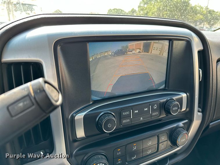 image for item NF9044 2016 GMC Sierra 2500HD  pickup truck