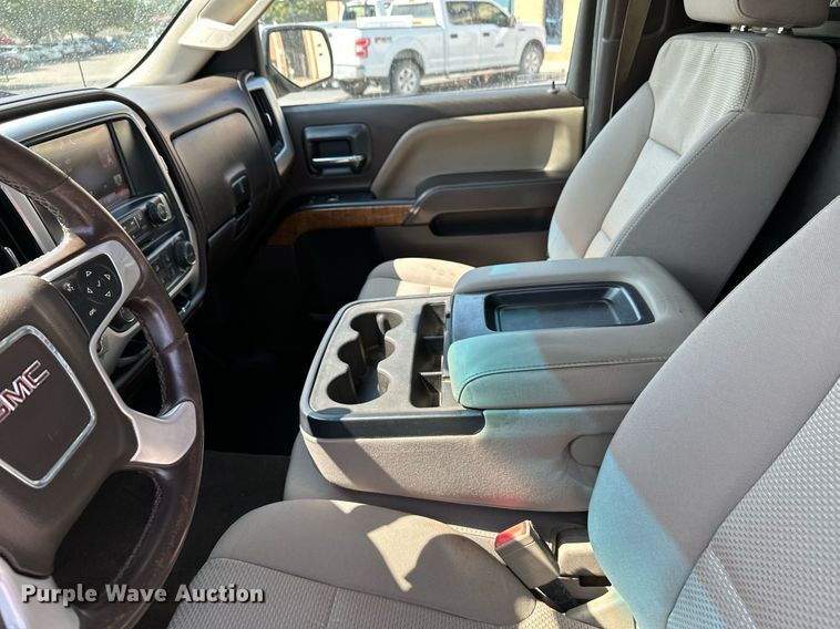 image for item NF9044 2016 GMC Sierra 2500HD  pickup truck