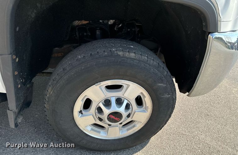 image for item NF9044 2016 GMC Sierra 2500HD  pickup truck