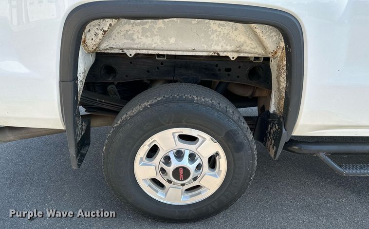 image for item NF9044 2016 GMC Sierra 2500HD  pickup truck