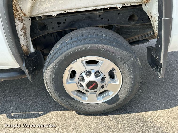 image for item NF9044 2016 GMC Sierra 2500HD  pickup truck