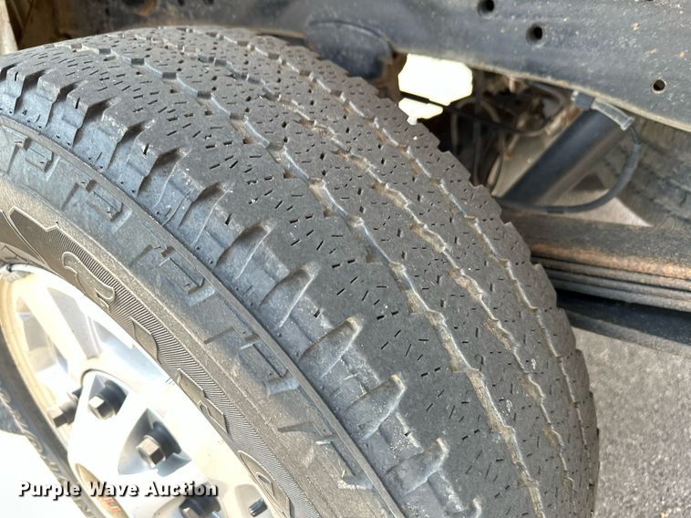 image for item NF9044 2016 GMC Sierra 2500HD  pickup truck