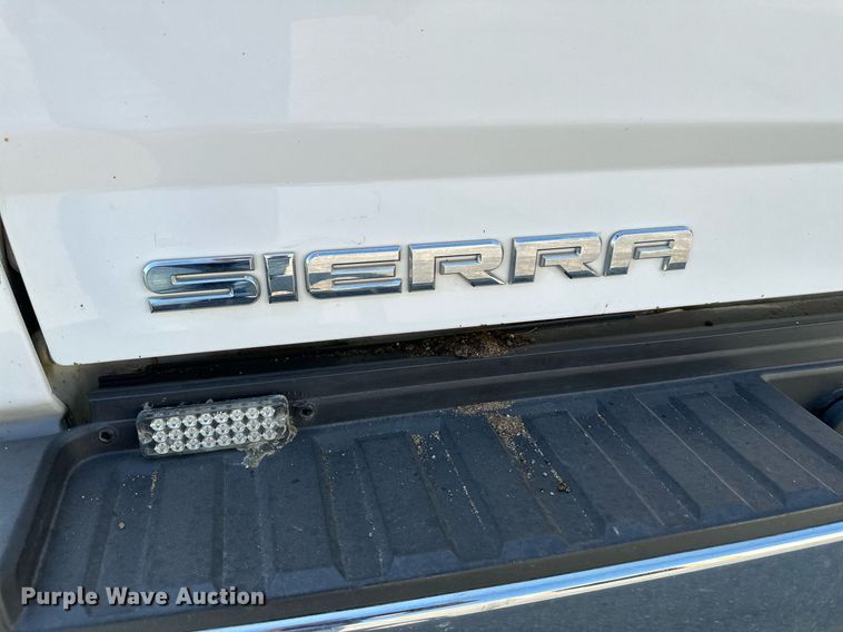 image for item NF9044 2016 GMC Sierra 2500HD  pickup truck