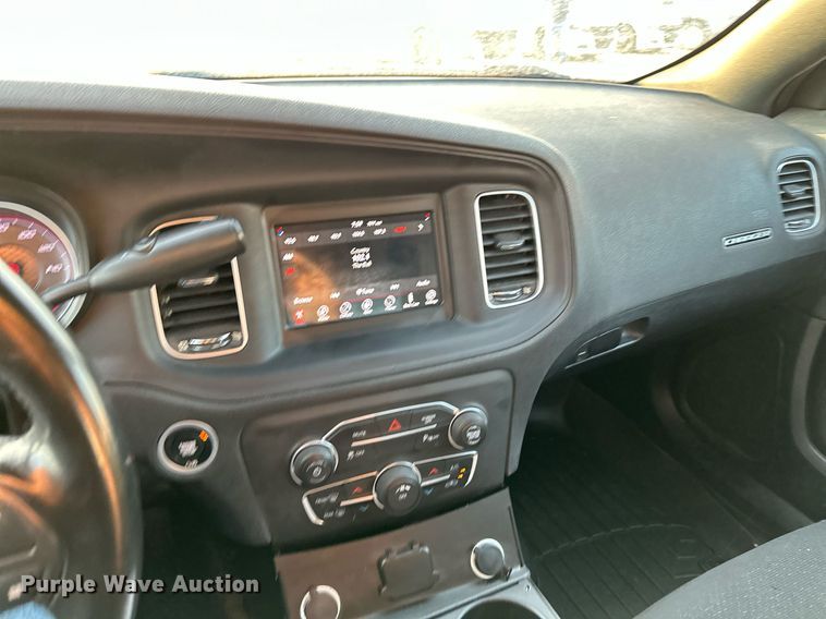 image for item NF9047 2019 Dodge Charger Police