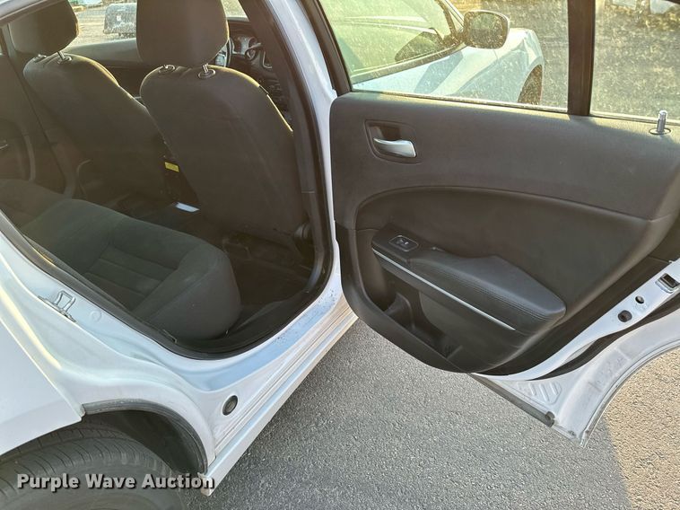 image for item NF9047 2019 Dodge Charger Police