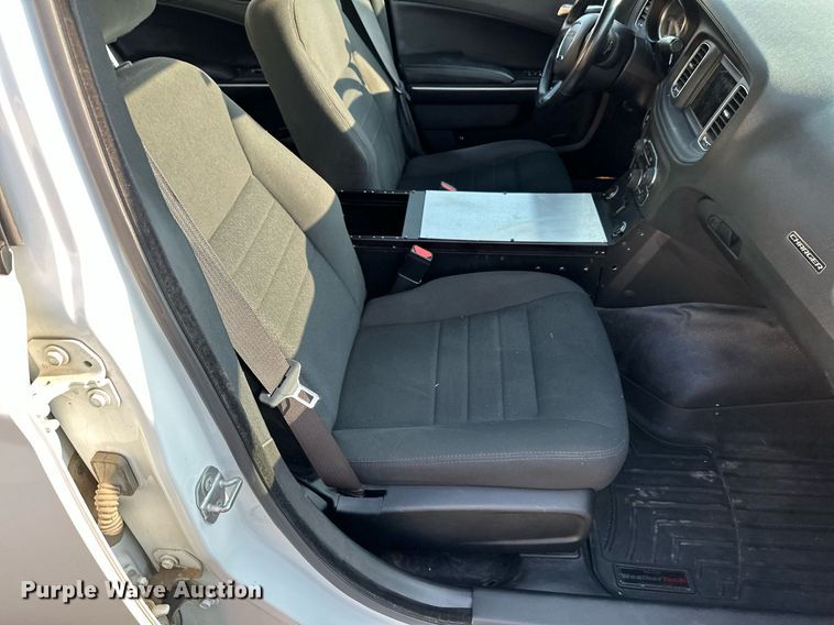 image for item NF9049 2019 Dodge Charger Police