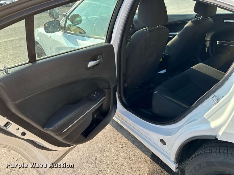 image for item NF9049 2019 Dodge Charger Police