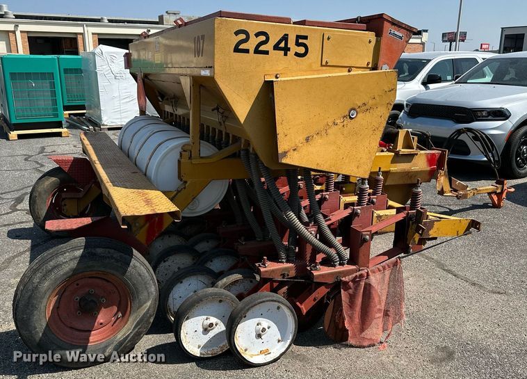 image for item NF9051 HayBuster 107  grain drill