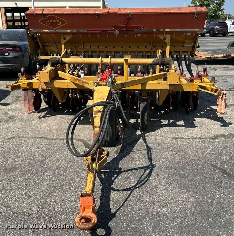 image for item NF9051 HayBuster 107  grain drill