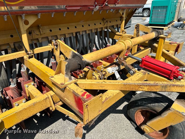 image for item NF9051 HayBuster 107  grain drill