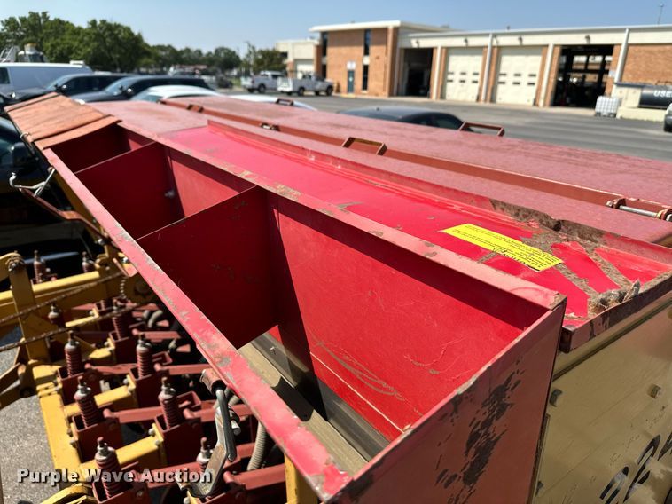 image for item NF9051 HayBuster 107  grain drill