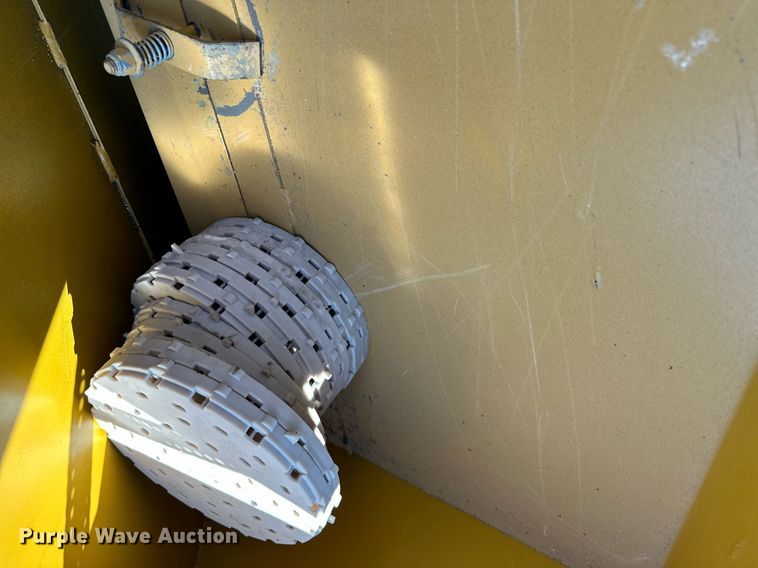 image for item NF9051 HayBuster 107  grain drill