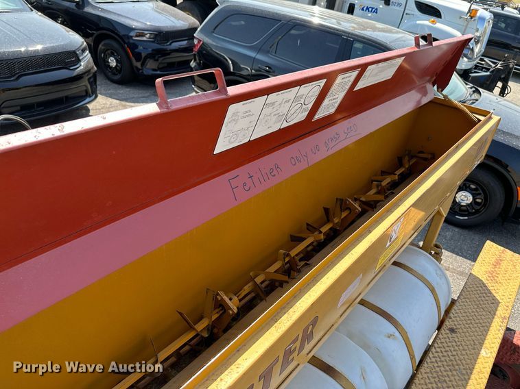 image for item NF9051 HayBuster 107  grain drill