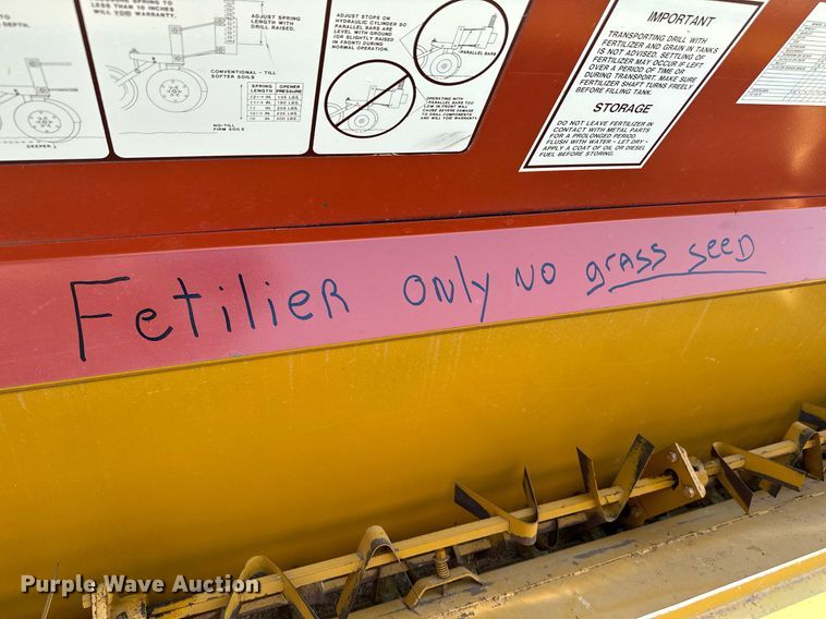 image for item NF9051 HayBuster 107  grain drill