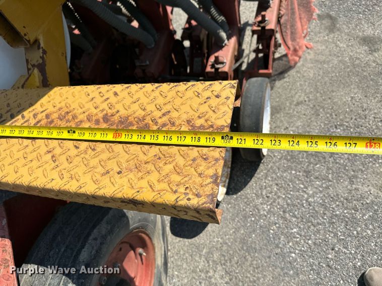 image for item NF9051 HayBuster 107  grain drill