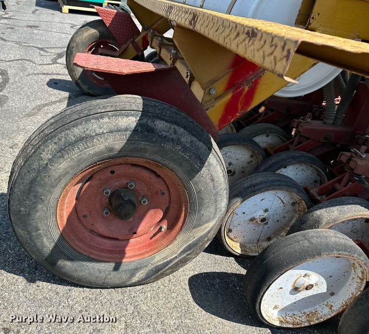 image for item NF9051 HayBuster 107  grain drill